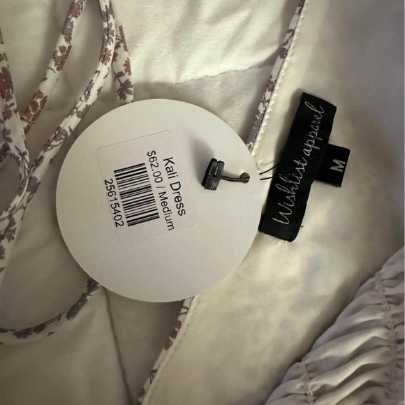 Wishlist appeal new with tags Floral women’s Dress size medium sun dress - Picture 7 of 10